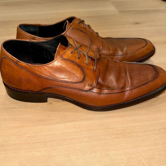 Johnston & Murphy Oxfords in Cognac Leather - Men's size 9.5 - Picture 8 of 10